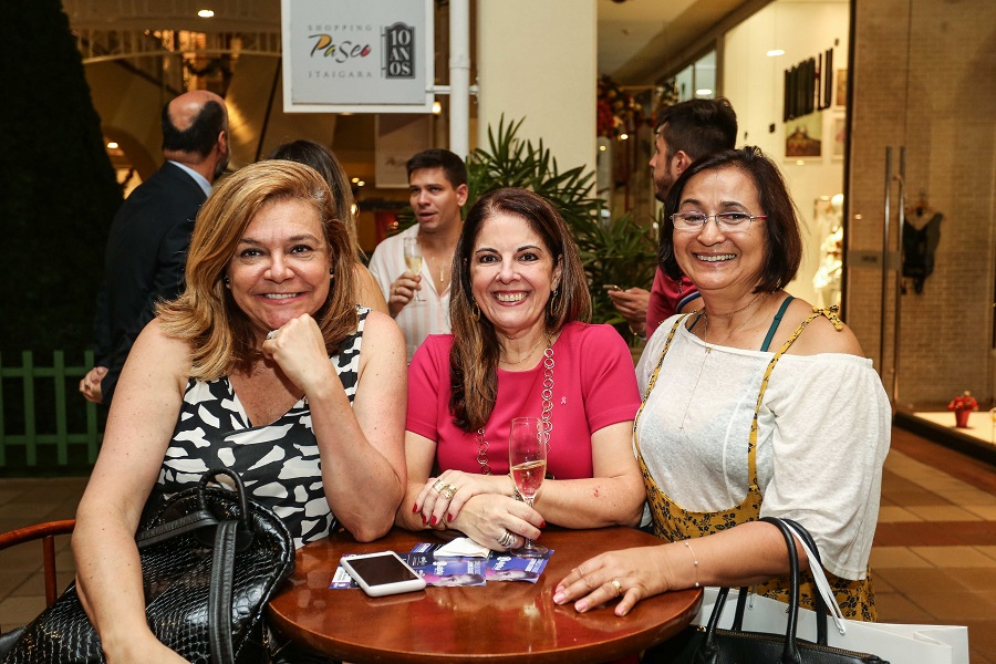  Marisa Mancuso, Rosa Cervino e Dora Oliveira       